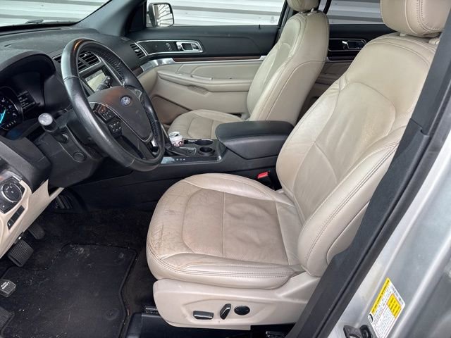 Certified 2018 Ford Explorer Limited image 6