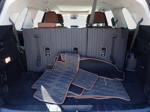 Used 2019 Subaru Ascent Touring AWD/4WD image 8