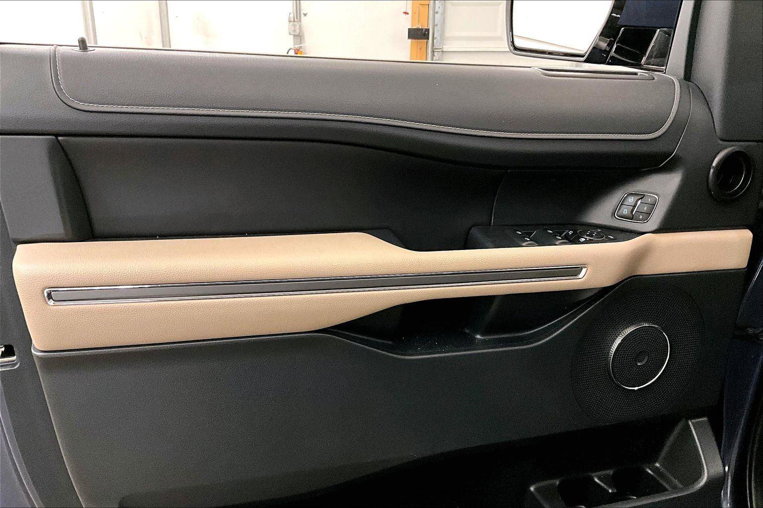 Certified 2022 Ford Expedition XLT image 22