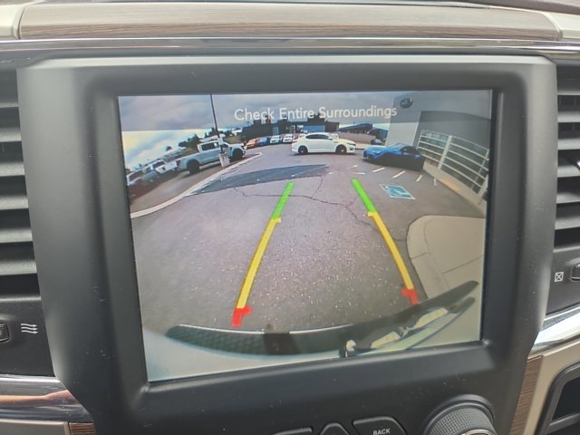 Used 2017 RAM 1500 Laramie w/ Convenience Group AWD/4WD image 18