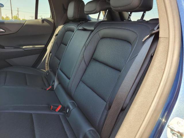 Used 2025 Chevrolet Equinox LT w/ Convenience Package II FWD image 11