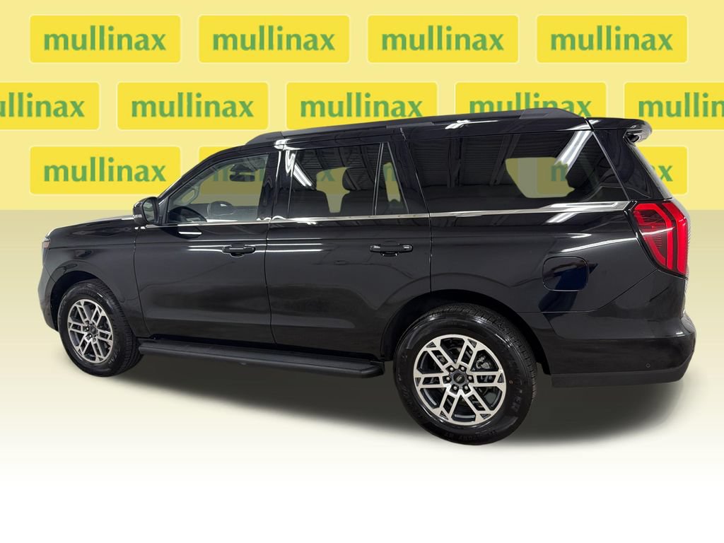 Certified 2025 Ford Expedition Active RWD image 14