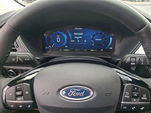 Certified 2022 Ford Escape SEL w/ Technology Package image 18