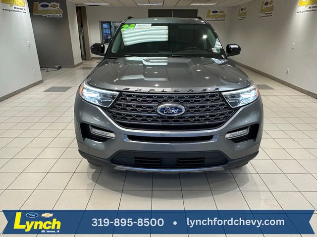Certified 2024 Ford Explorer XLT w/ Equipment Group 202A AWD/4WD image 32