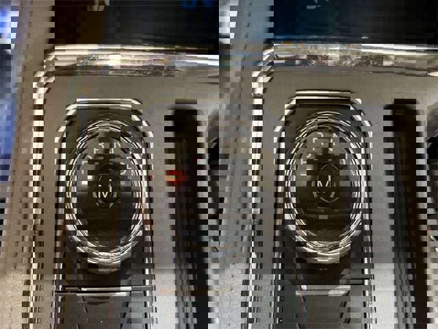 Certified 2020 Ford Expedition Max XLT w/ Equipment Group 202A image 15