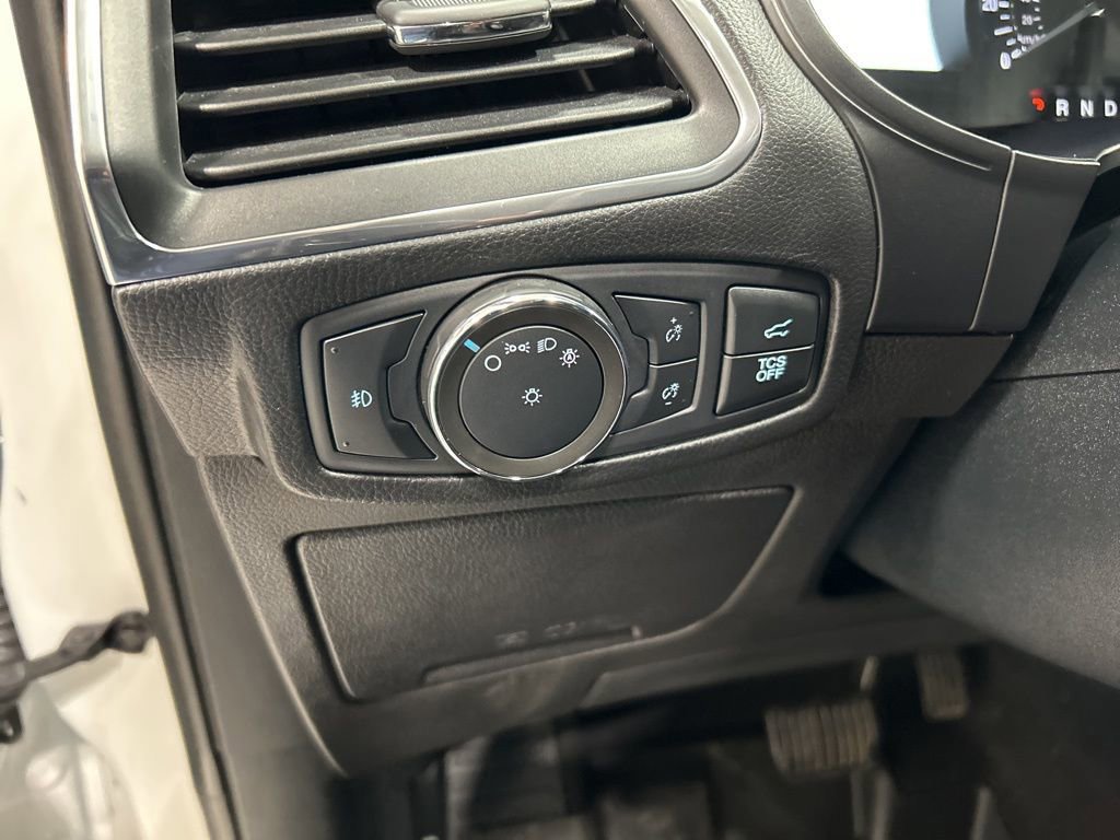 Certified 2022 Ford Edge Titanium image 14