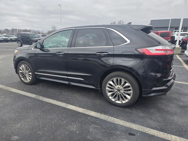 Certified 2021 Ford Edge Titanium w/ Equipment Group 301A AWD/4WD image 3