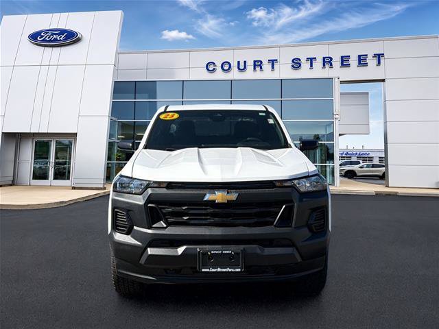 Used 2023 Chevrolet Colorado W/T w/ WT Convenience Package II AWD/4WD image 2