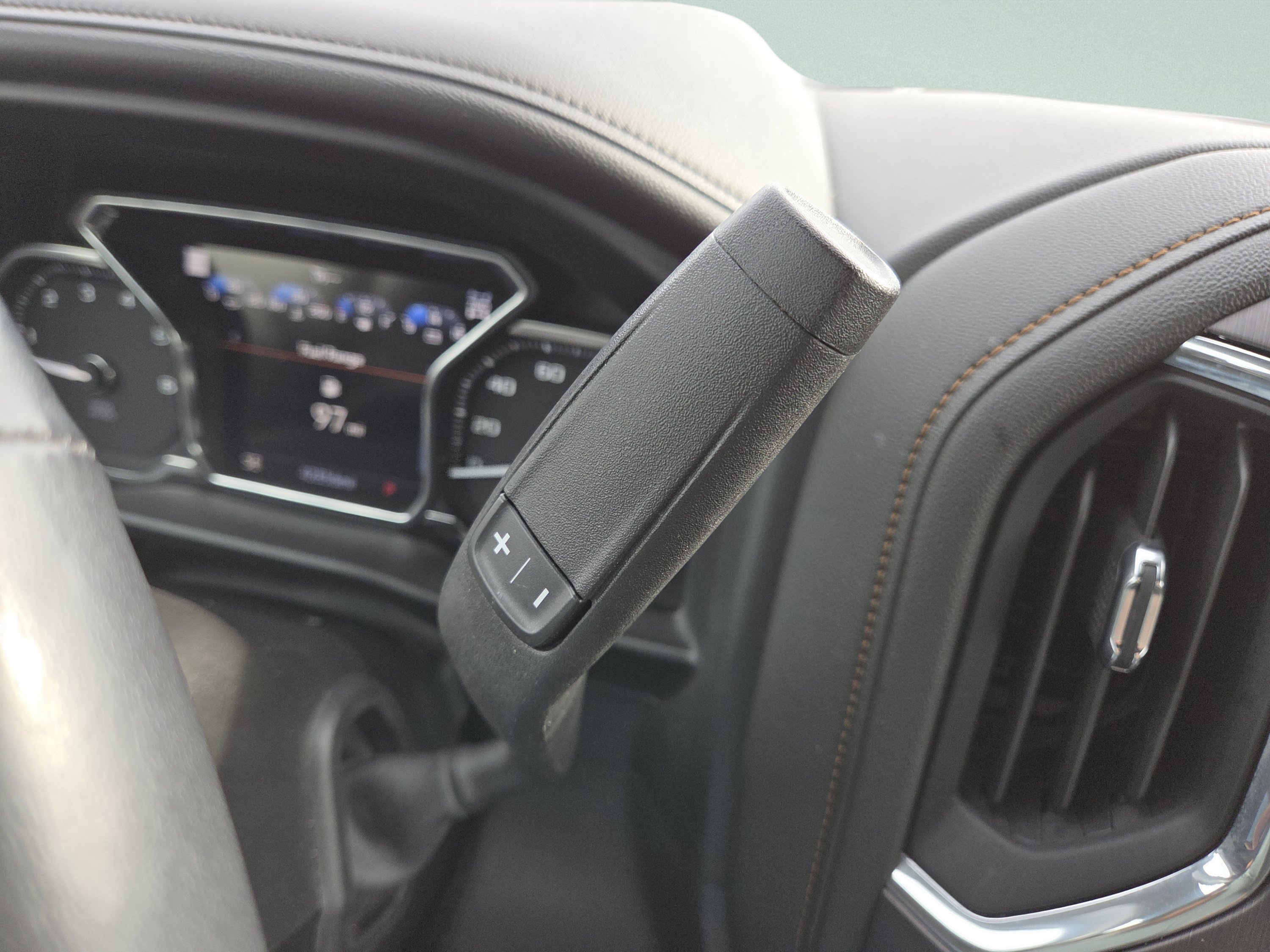 Used 2022 GMC Sierra 2500 AT4 w/ AT4 Premium Plus Package AWD/4WD image 43