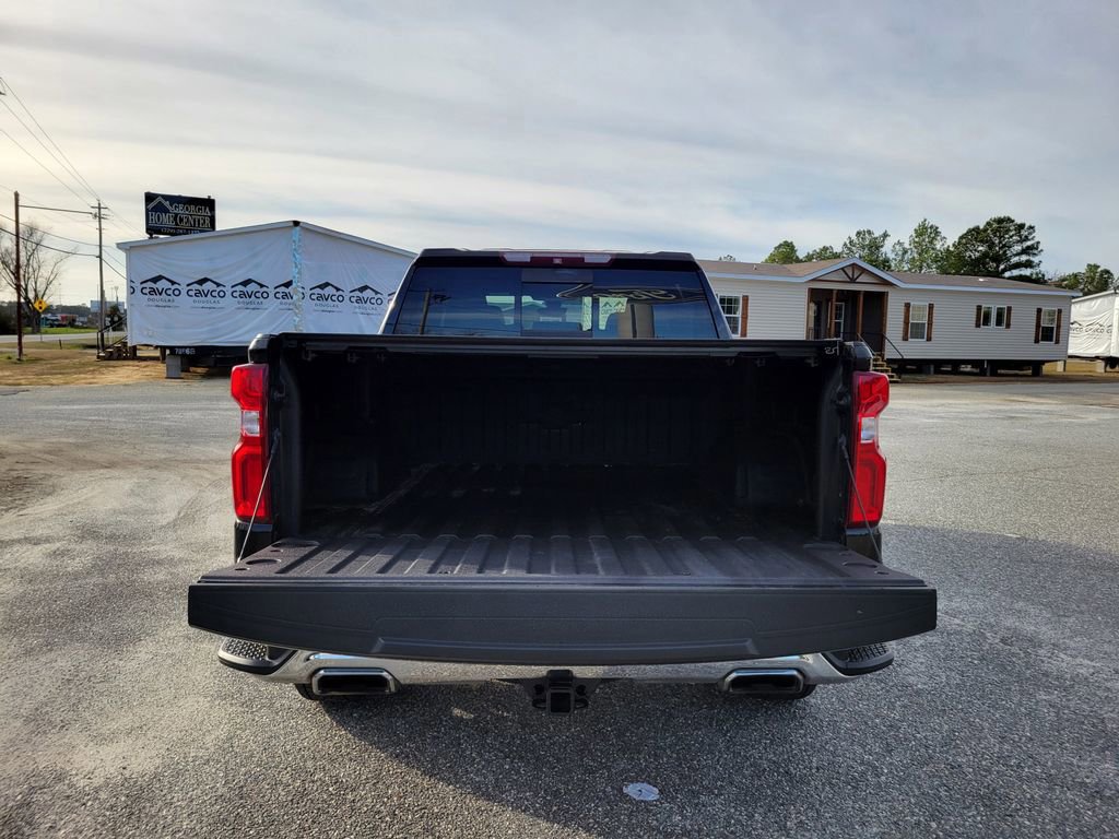 Used 2019 Chevrolet Silverado 1500 LTZ image 12