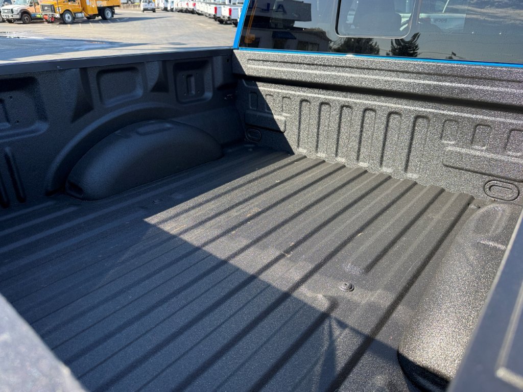 Certified 2020 Ford F150 XLT w/ Equipment Group 302A Luxury AWD/4WD image 7