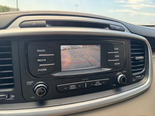 Used 2017 Kia Sorento FWD image 24