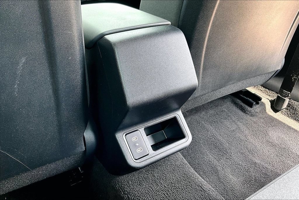 Used 2025 Kia K4 FWD image 33