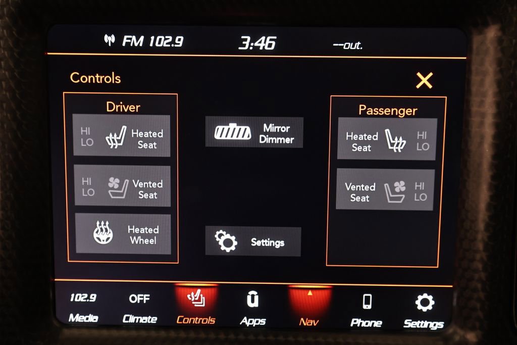 Used 2022 Dodge Challenger SRT Hellcat w/ Plus Package RWD image 27