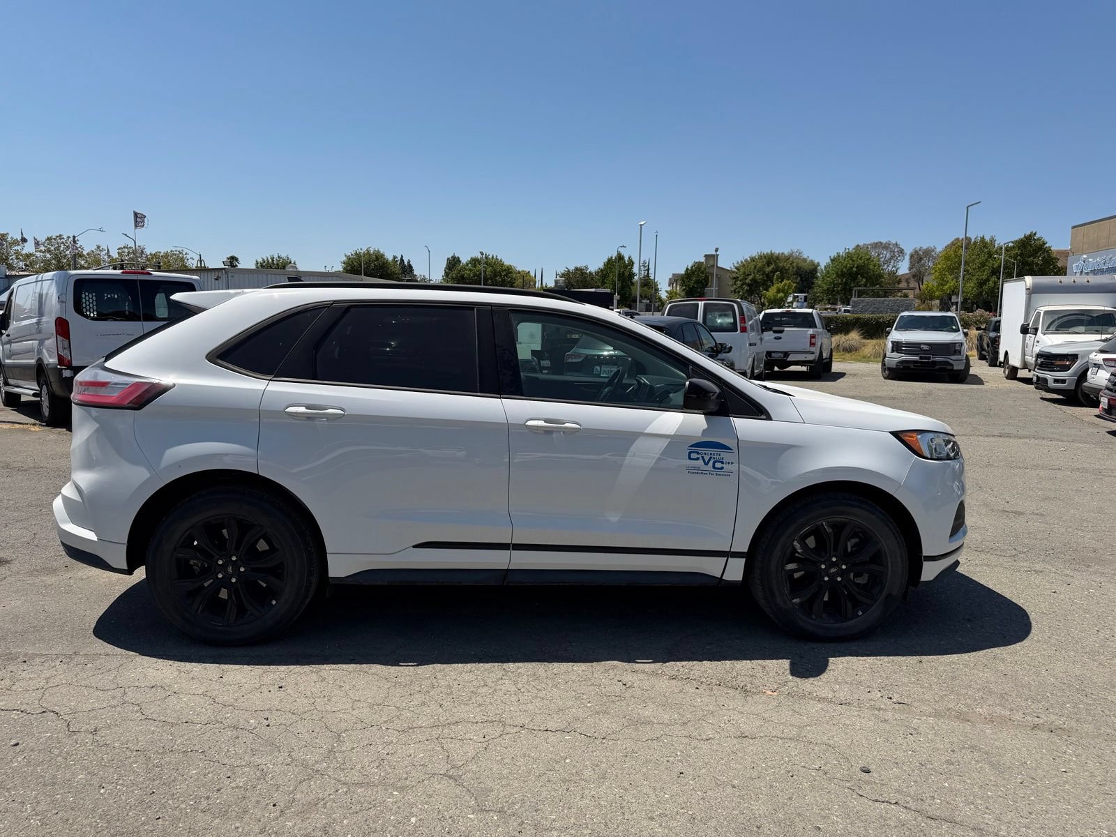 Certified 2023 Ford Edge SE w/ Black Appearance Package AWD/4WD image 6