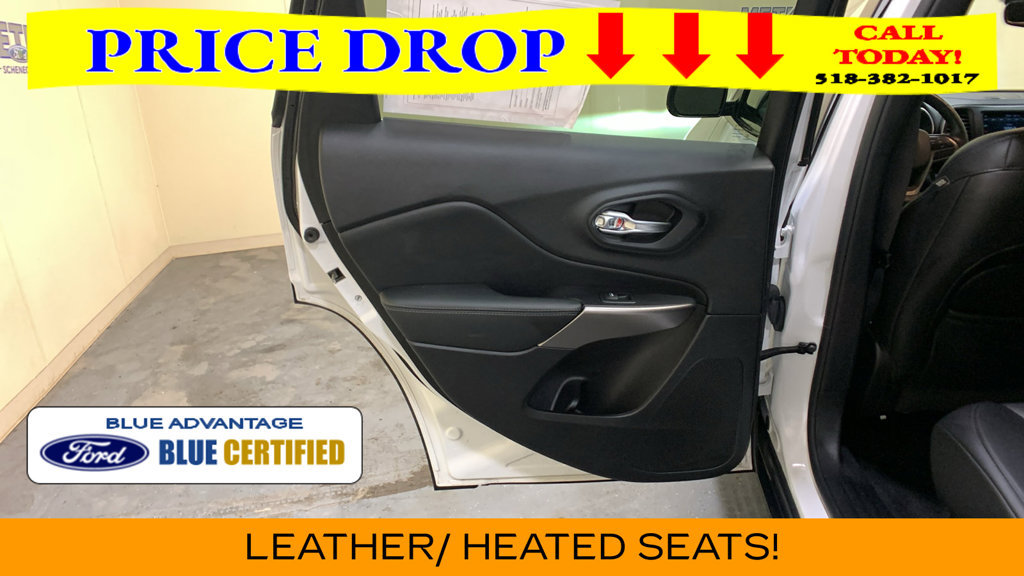 Used 2021 Jeep Cherokee Latitude Lux w/ Comfort/Convenience Group AWD/4WD image 23