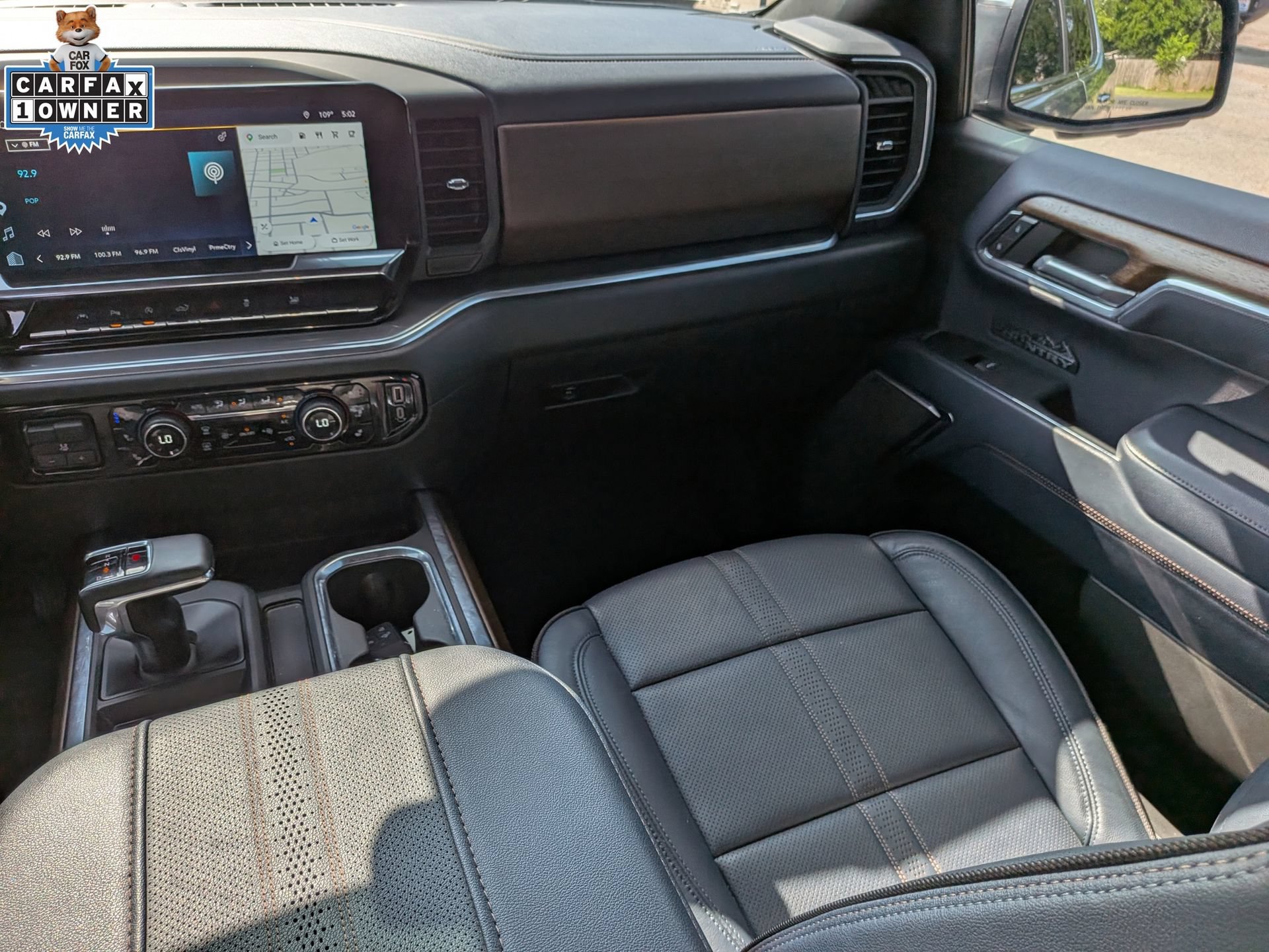 Used 2024 Chevrolet Silverado 1500 High Country w/ High Country Premium Package AWD/4WD image 17