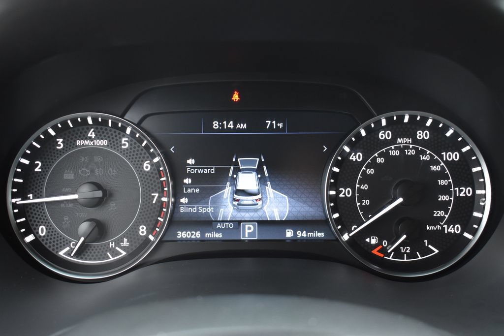 Used 2024 Nissan Armada SV w/ Cargo Package AWD/4WD image 10