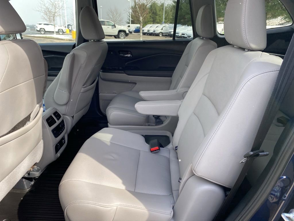 Used 2022 Honda Pilot Elite image 22