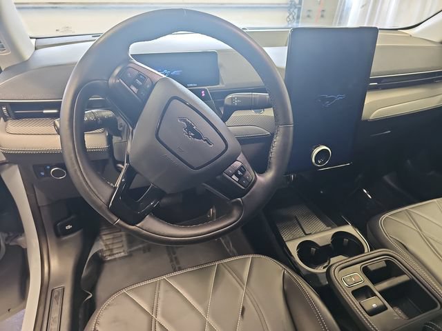 Certified 2025 Ford Mustang Mach-E Select RWD image 16