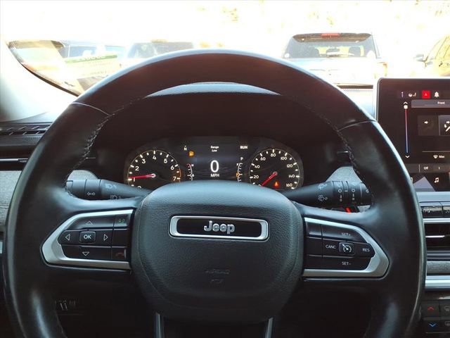 Used 2022 Jeep Compass Latitude image 22