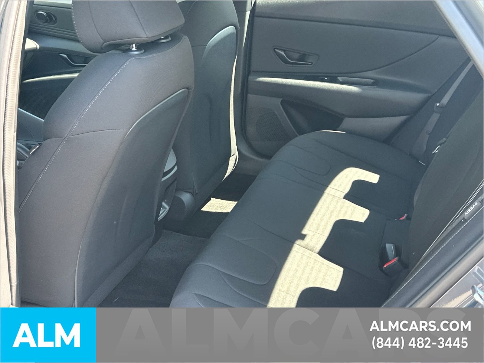 Used 2025 Hyundai Elantra Sport image 12