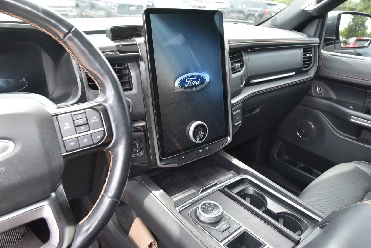 Certified 2023 Ford Expedition Platinum RWD image 9