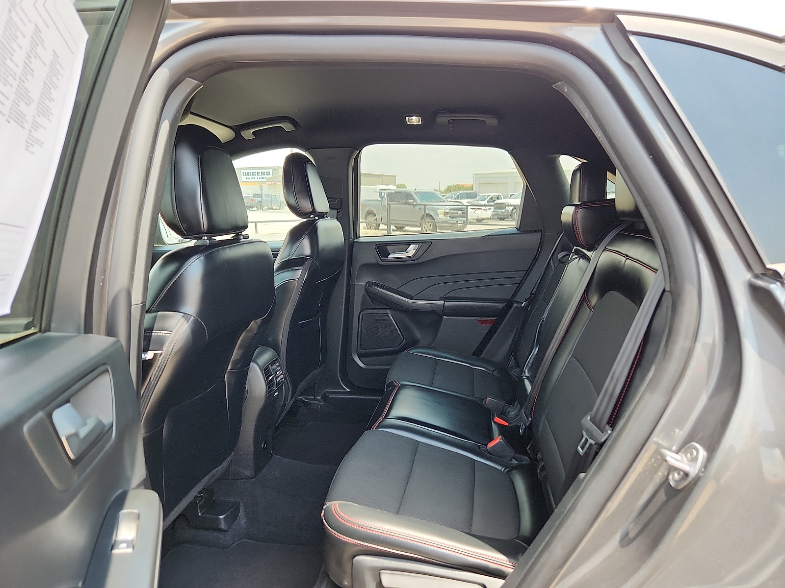 Certified 2025 Ford Escape ST-Line FWD image 9