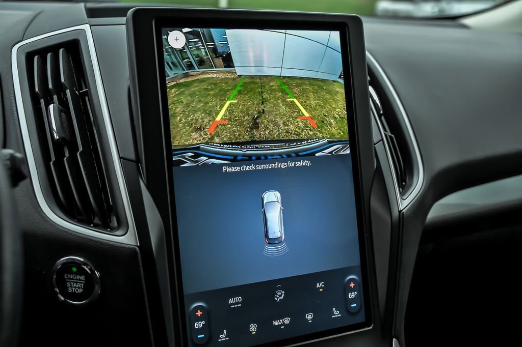 Certified 2024 Ford Edge SEL image 26