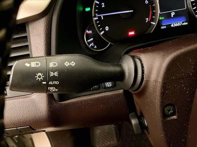 Used 2020 Lexus RX 350 AWD w/ Premium Package image 30