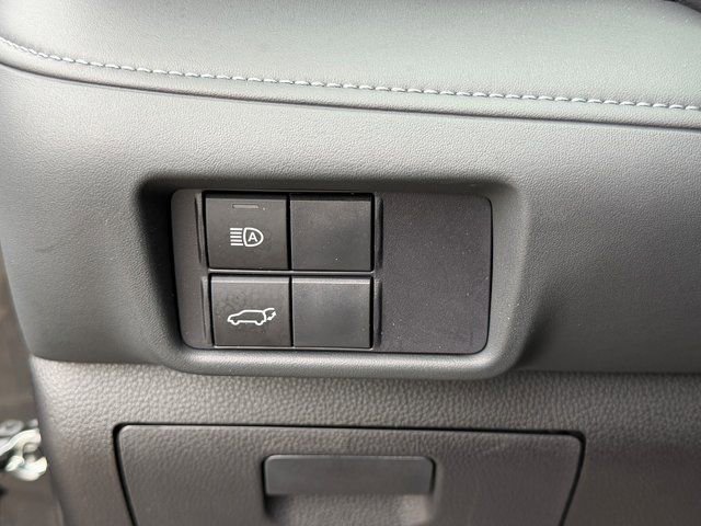 Used 2026 Toyota Highlander XLE AWD/4WD image 26