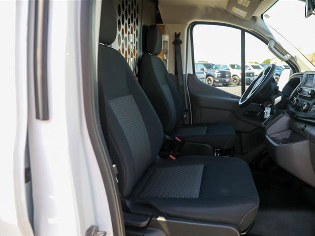 Certified 2025 Ford Transit 250 Low Roof w/ Exterior Upgrade Package RWD image 29