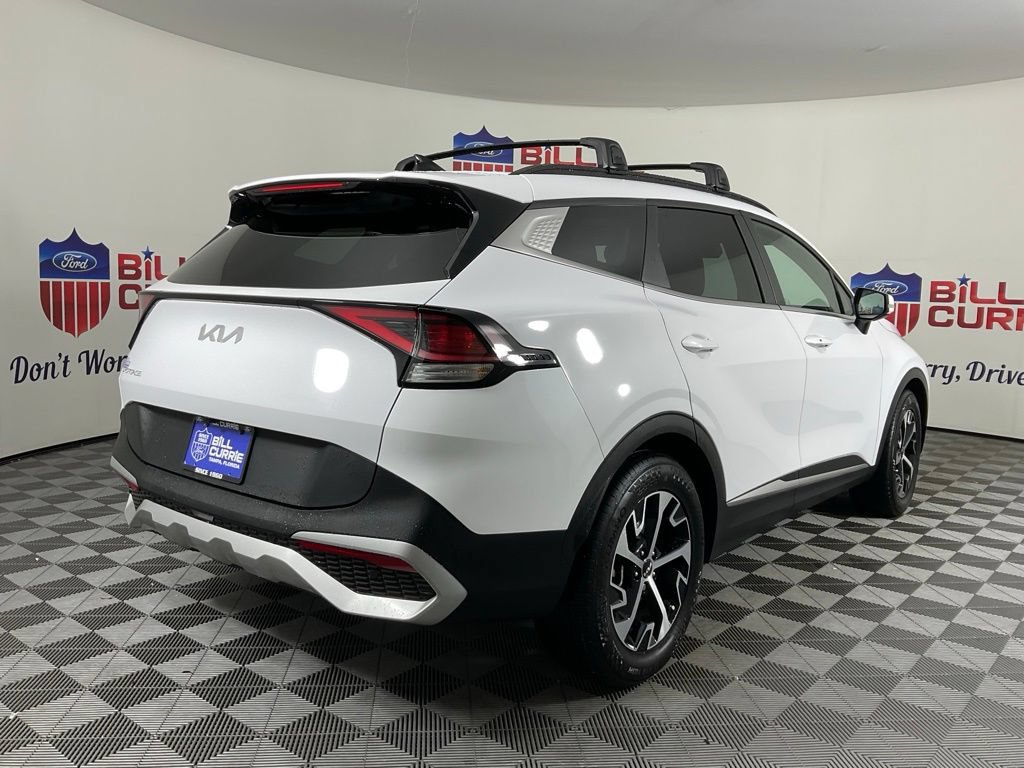 Used 2025 Kia Sportage EX w/ Premium Package FWD image 3