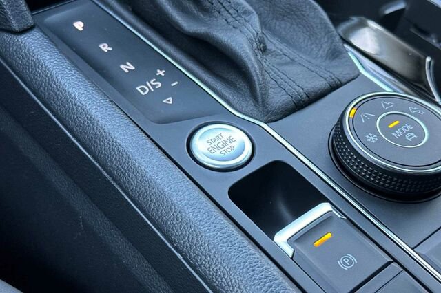 Used 2021 Volkswagen Atlas SEL Premium AWD/4WD image 20