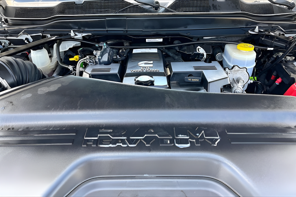 Used 2022 RAM 2500 Laramie w/ Night Edition AWD/4WD image 27