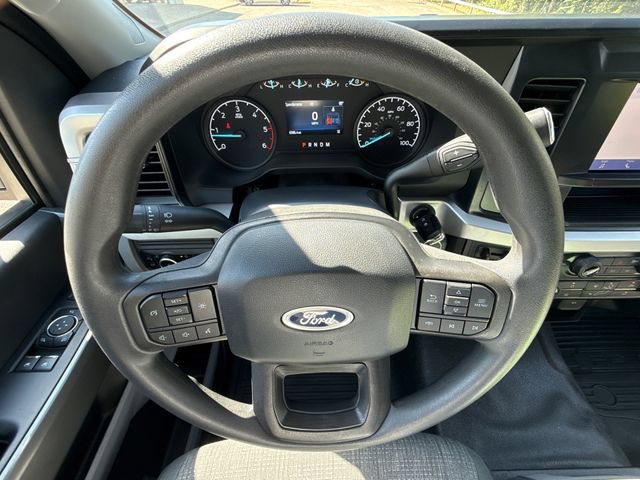 Certified 2025 Ford F350 XLT AWD/4WD image 16