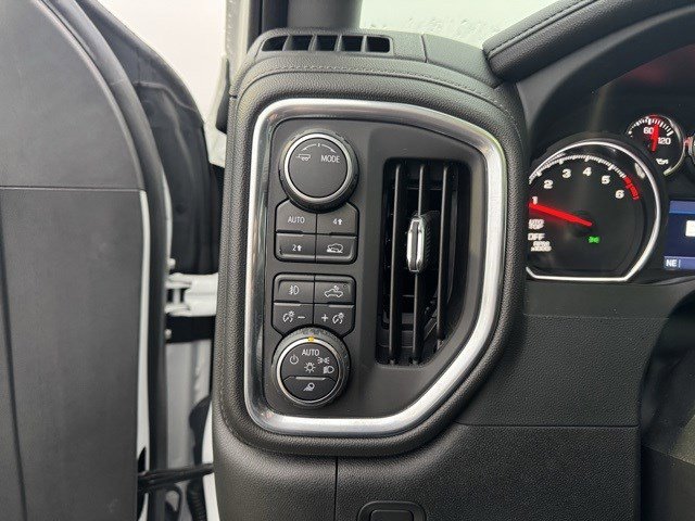 Used 2022 Chevrolet Silverado 1500 LTZ w/ LTZ Premium Package image 16