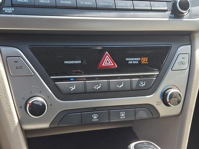 Used 2017 Hyundai Elantra SE FWD image 16