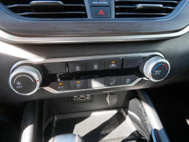 Used 2023 Nissan Altima 2.5 SV FWD image 23