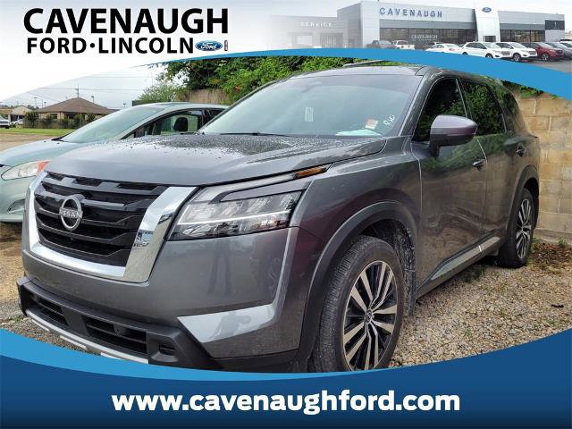 Used 2024 Nissan Pathfinder Platinum