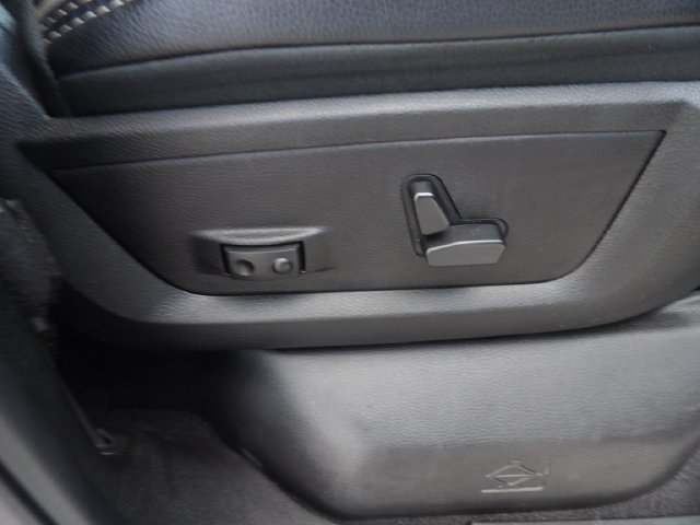 Used 2024 RAM 2500 Laramie w/ Safety Group AWD/4WD image 32