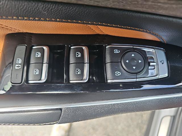 Used 2022 Kia Sorento SX Prestige w/ Rust Color Package AWD/4WD image 28