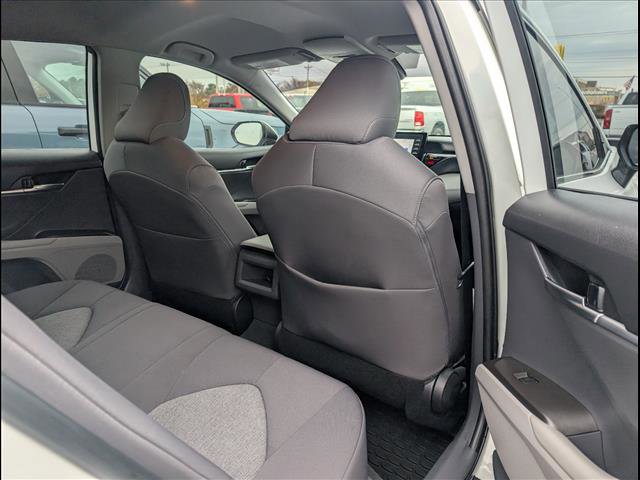 Used 2023 Toyota Camry LE image 20