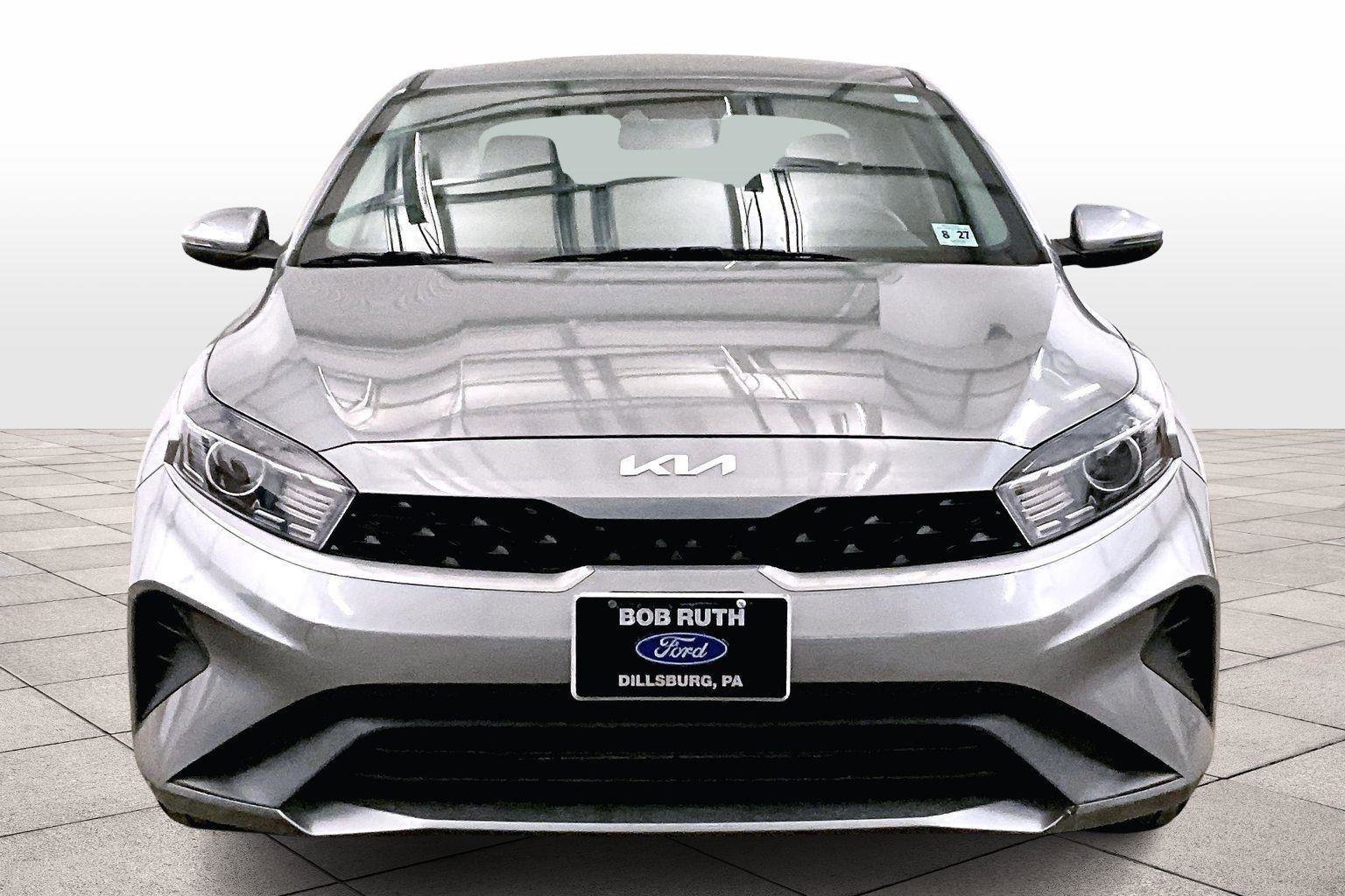 Used 2023 Kia Forte LXS w/ LXS Technology Package image 6