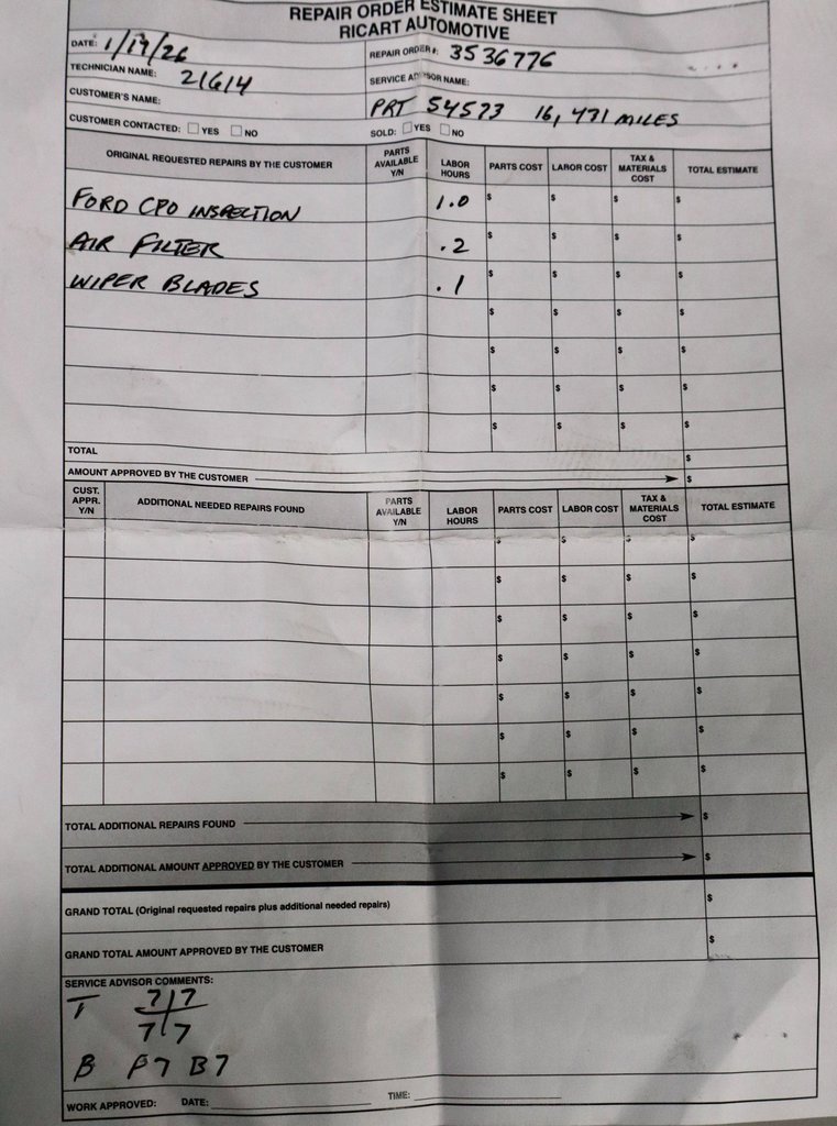 Used 2023 Mitsubishi Outlander SE image 12