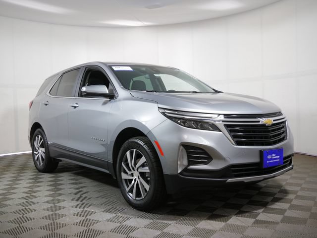 Used 2024 Chevrolet Equinox LT AWD/4WD image 1