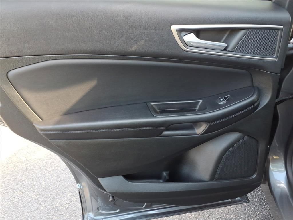 Certified 2022 Ford Edge SEL w/ Convenience Package image 15