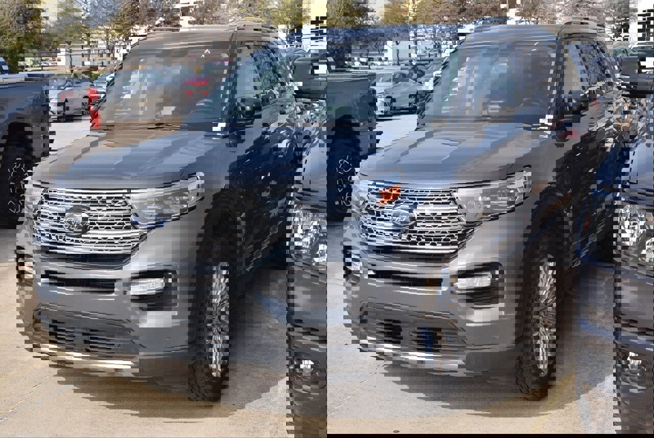 Certified 2023 Ford Explorer Limited w/ Limited Technology Package image 1