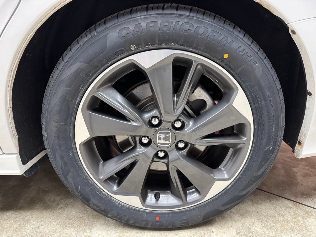 Used 2023 Honda Odyssey Elite image 32