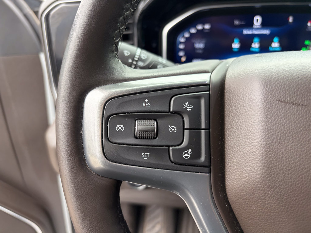 Used 2024 Chevrolet Silverado 1500 LT w/ Leather Package AWD/4WD image 25